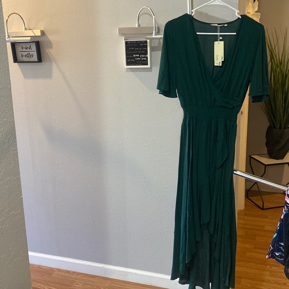 High Low Dress Brand: KorMei - Picture 1 of 4